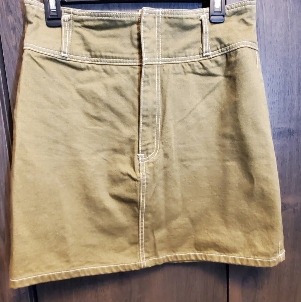 FOREVER 21 Olive Khaki denim mini Skirt Sz XL cotton Retro style mini like new - Picture 2 of 7